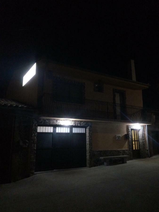Valdefuentes de Sangusín Casa Rural El Carrascal المظهر الخارجي الصورة